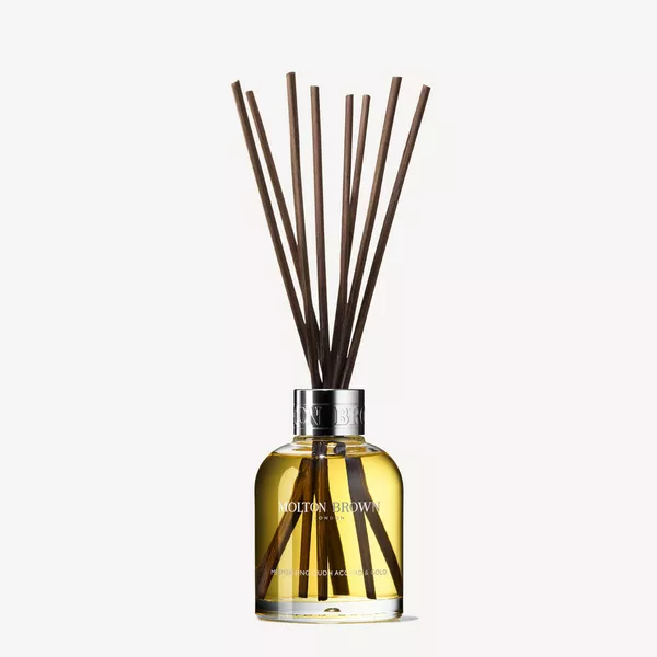 Mesmerising Oudh Accord & Gold Room Diffuser | Molton Brown US