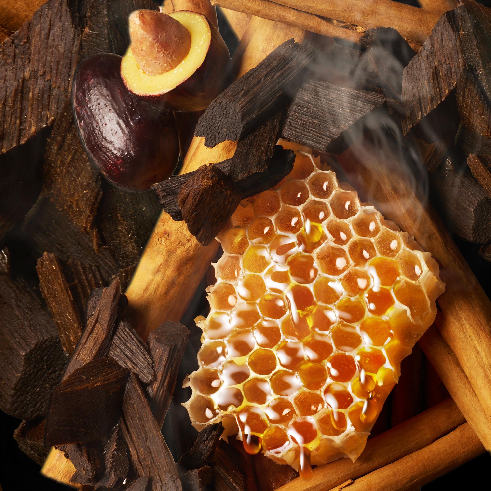 Oudh Accord & Gold Eau de Toilette 1.7fl oz Molton Brown® US