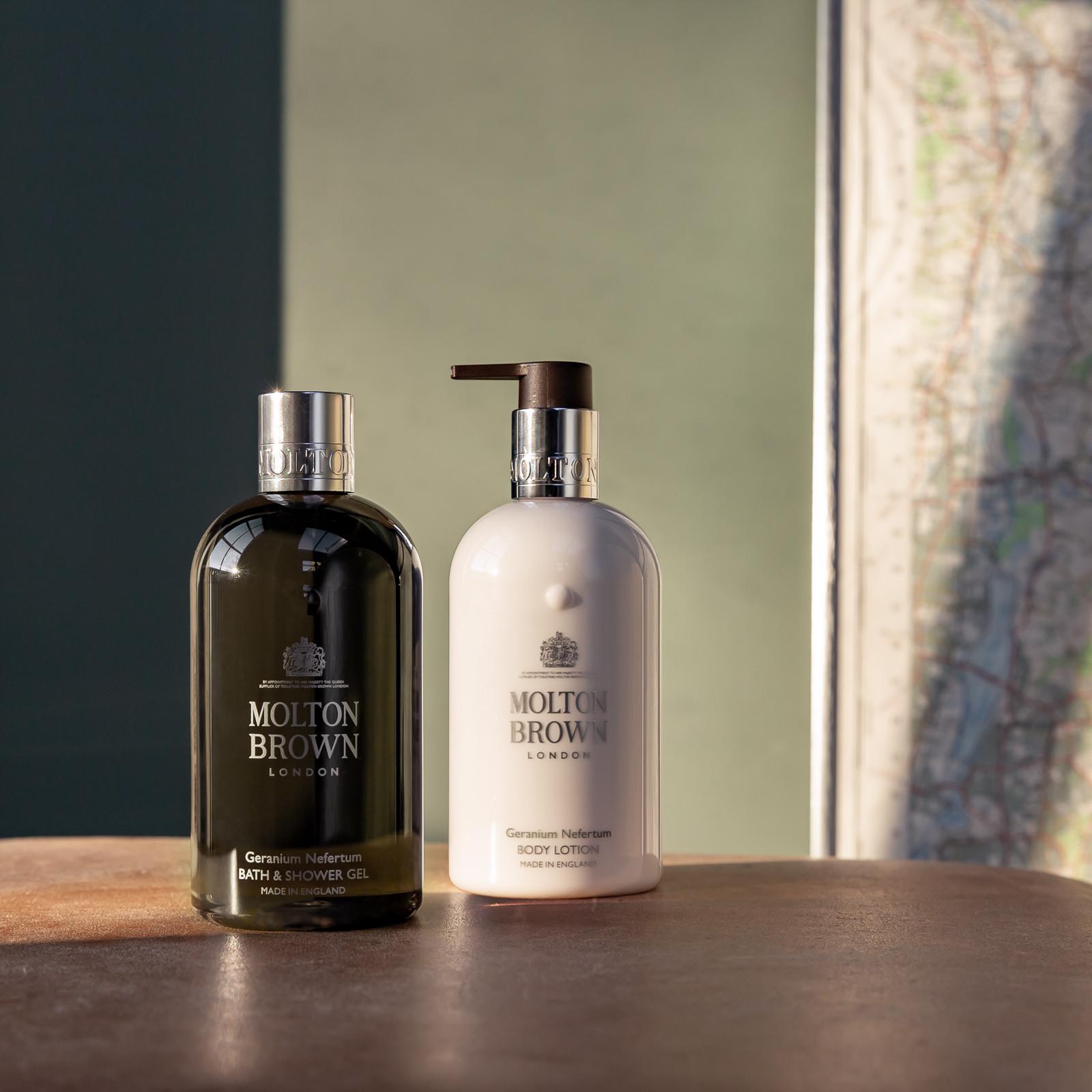 Geranium Nefertum Körperlotion 300 ml | Molton Brown DE 