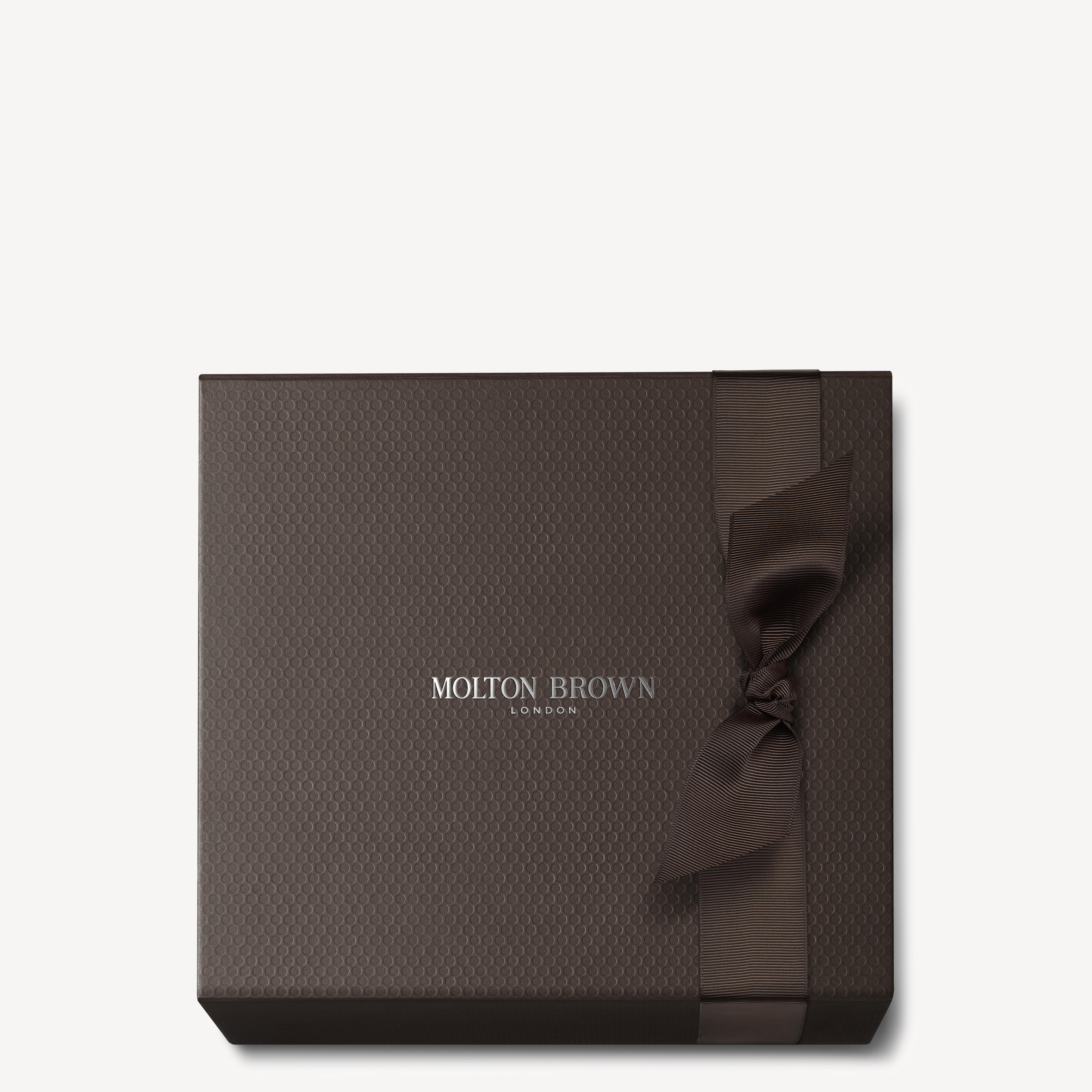 Re-charge Black Pepper Scented Candle & Body Wash Set | Molton  